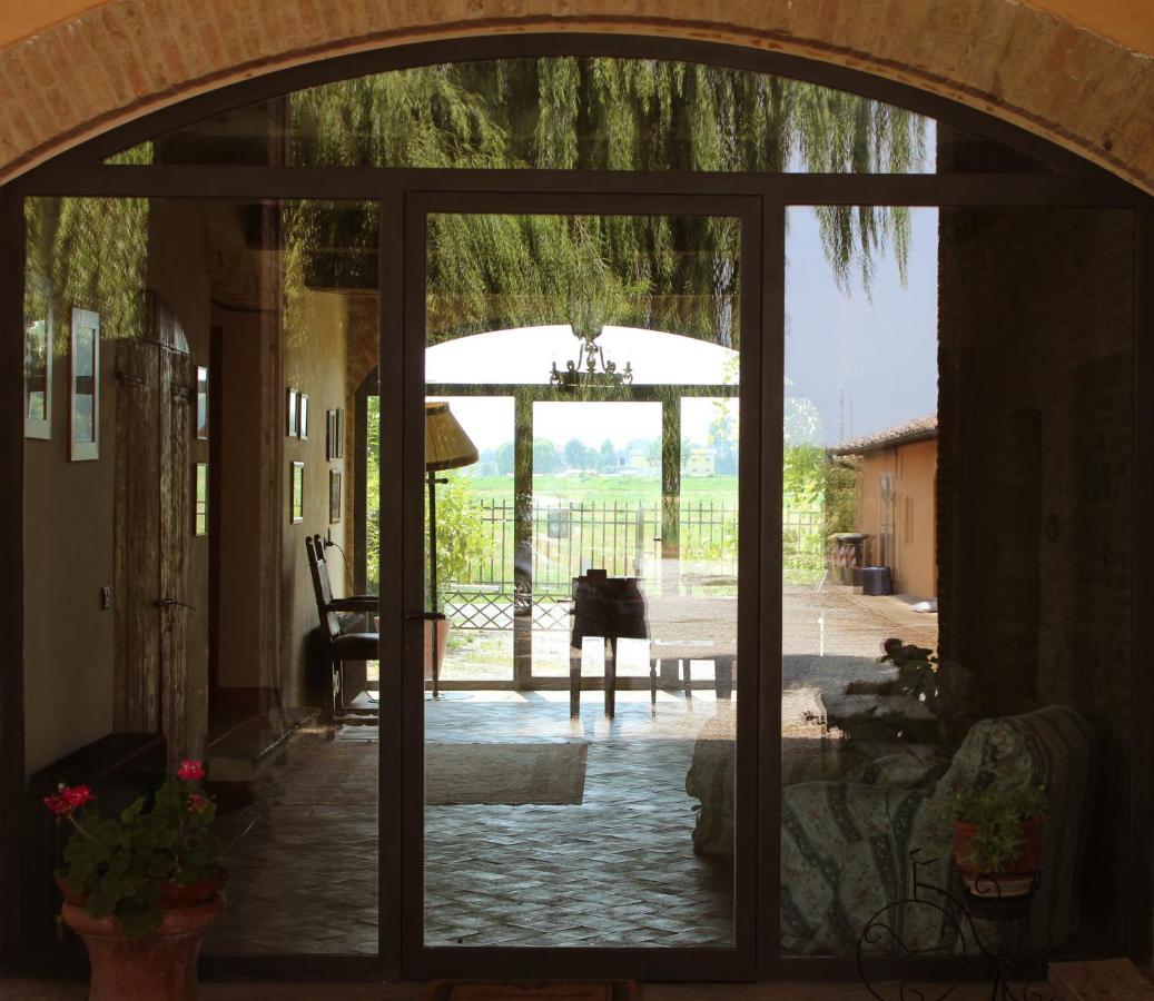 B&B Il Conte Giacomo Viarolo Bagian luar foto