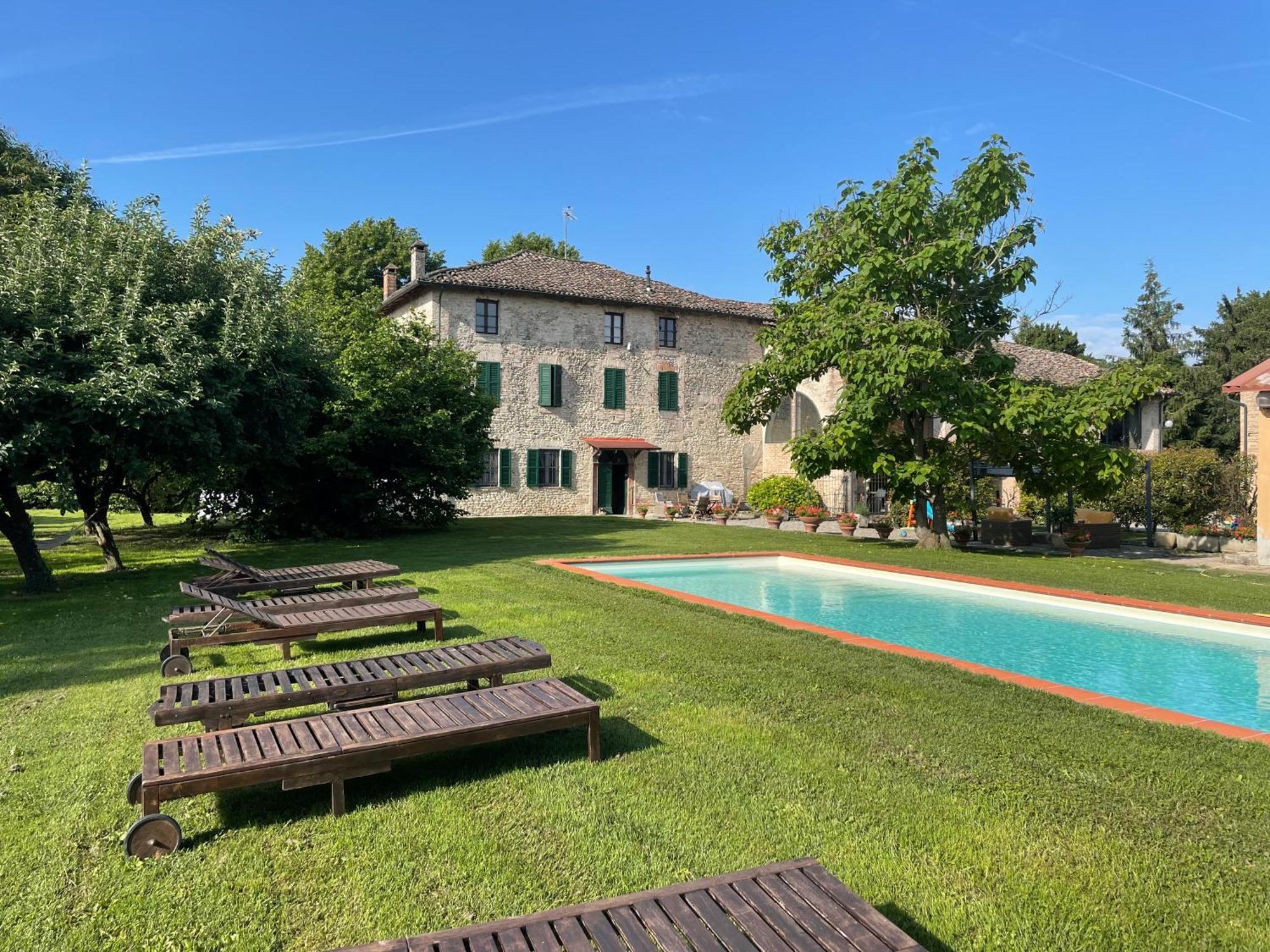 B&B Il Conte Giacomo Viarolo Bagian luar foto