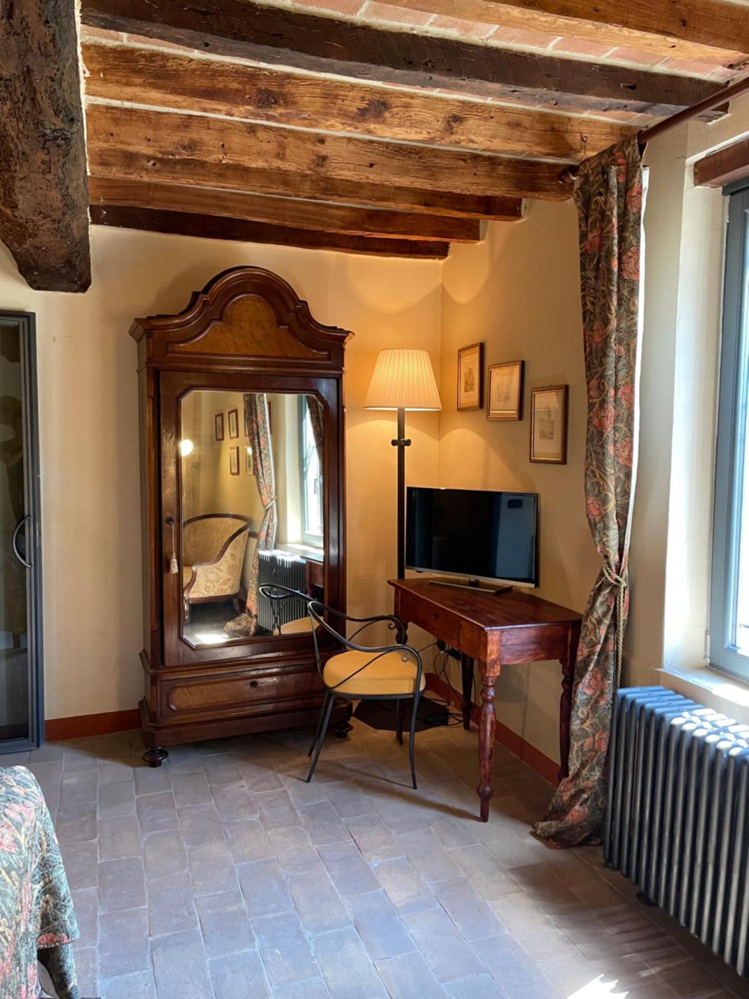 B&B Il Conte Giacomo Viarolo Bagian luar foto